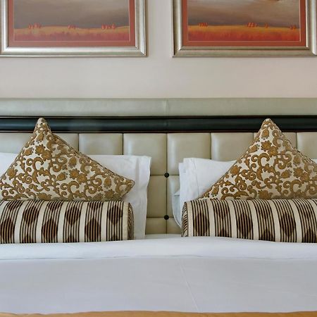 Taj Executive Suites, Private Residence Cape Town Bagian luar foto